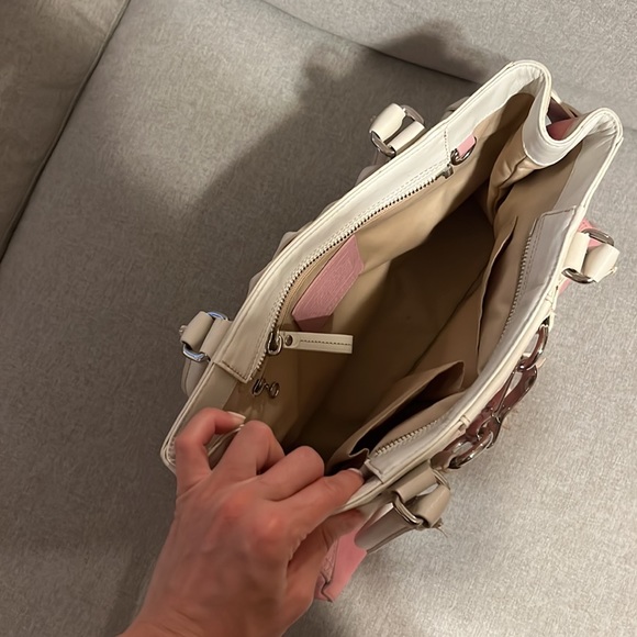 Coach 1941 pink and white leather purse - Picture 3 of 6